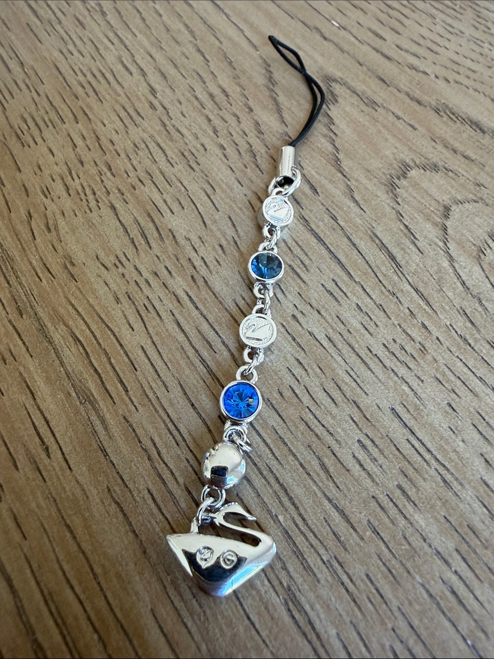 Swarovski Silver Swan Charm with Blue and Aqua Crystals (Phone or Bag) - Picture 2 of 2